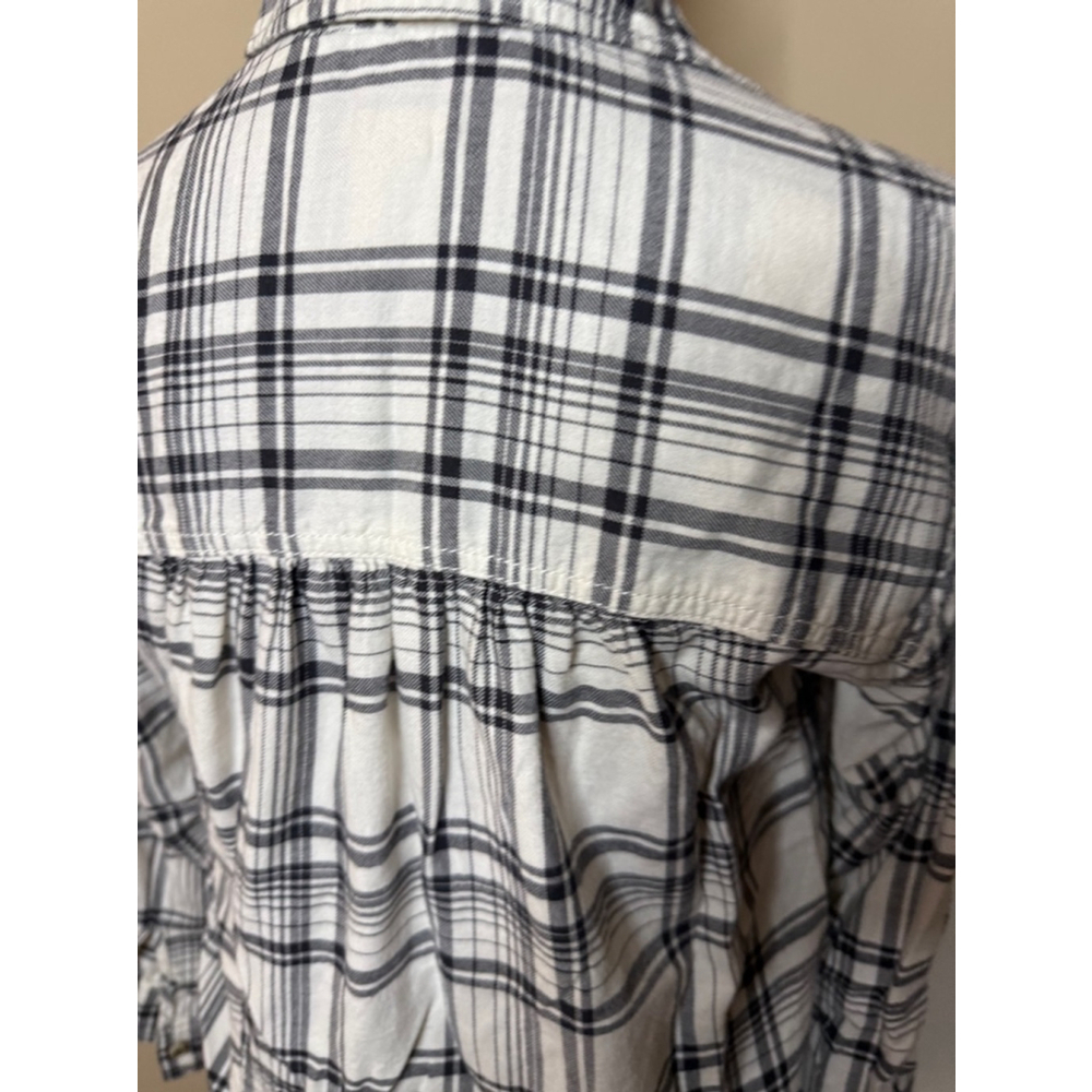 EUC Pilcro from Anthropologie Flannel - Picture 6 of 10